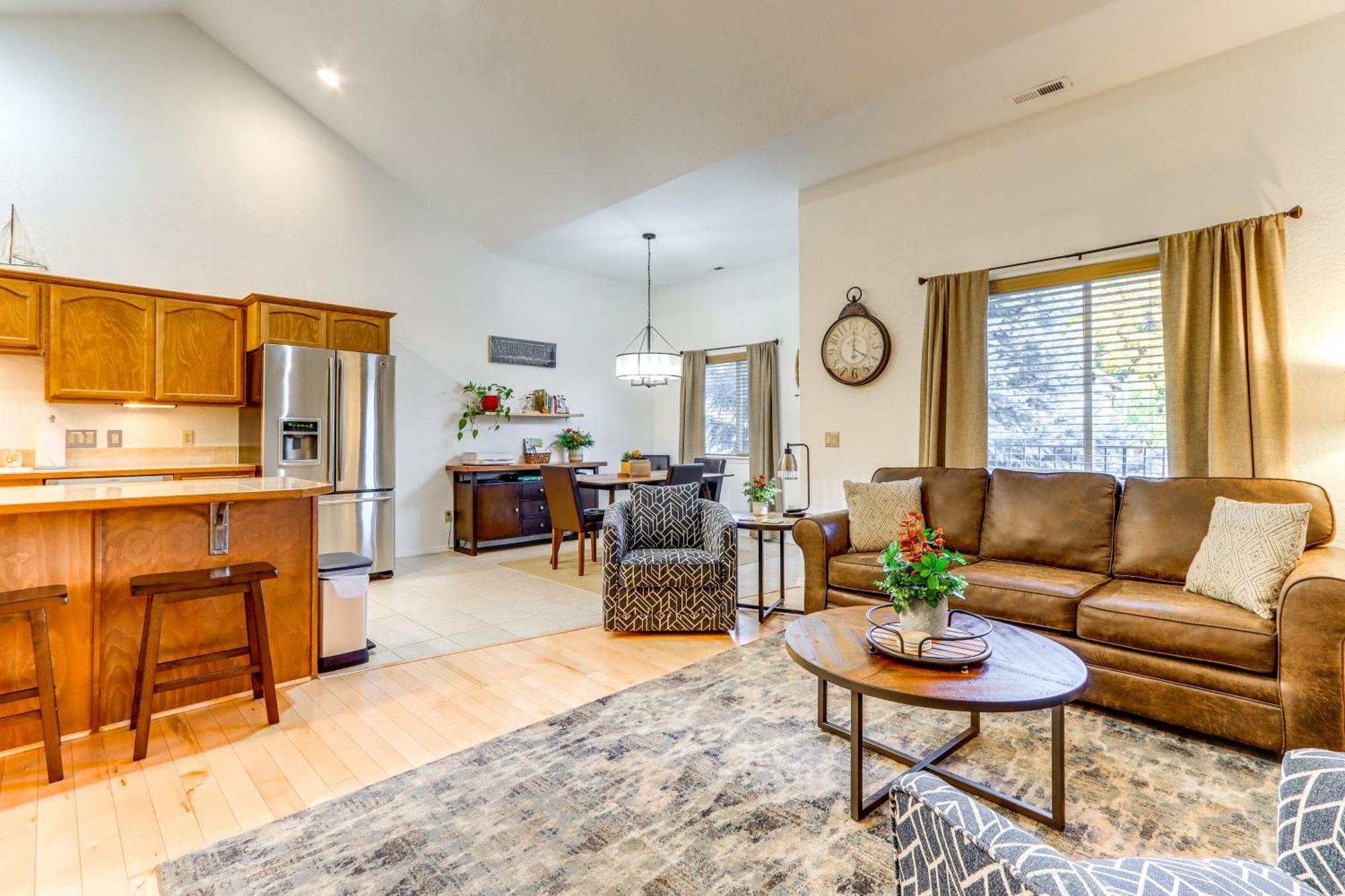 Modern Coeur Dalene Getaway Condo Walk Downtown! 코어 드얼린 외부 사진